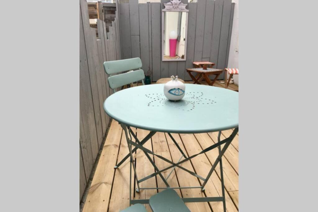 Appartement De Caractere Avec Terrasse. La Rochelle  Kültér fotó
